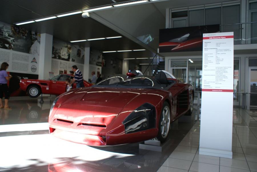  Bizzarrini Kjara 2000 года  (фото 2 из 5)